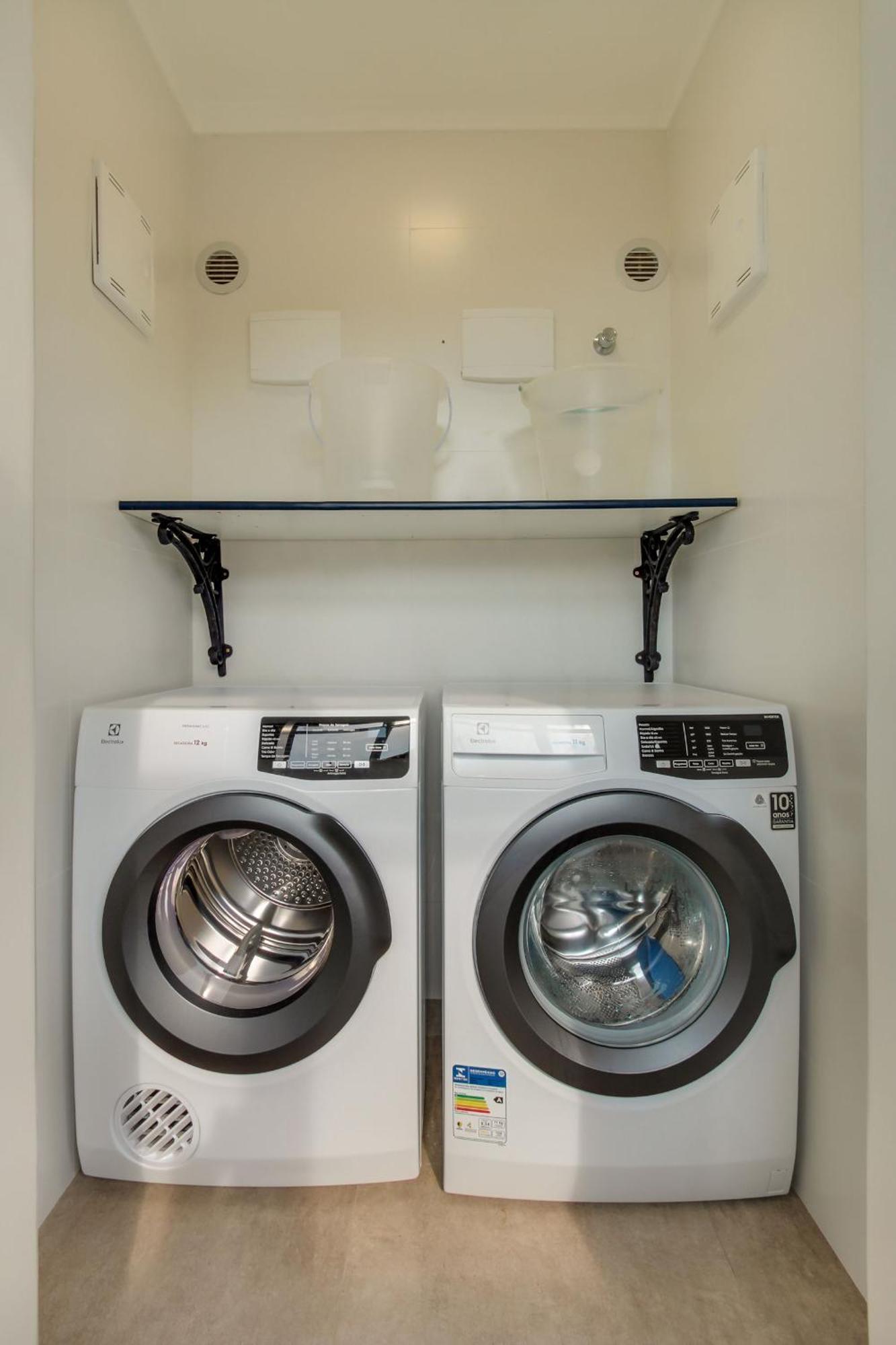 Residencial Casa Flora Apartment บอมบินญัส ภายนอก รูปภาพ