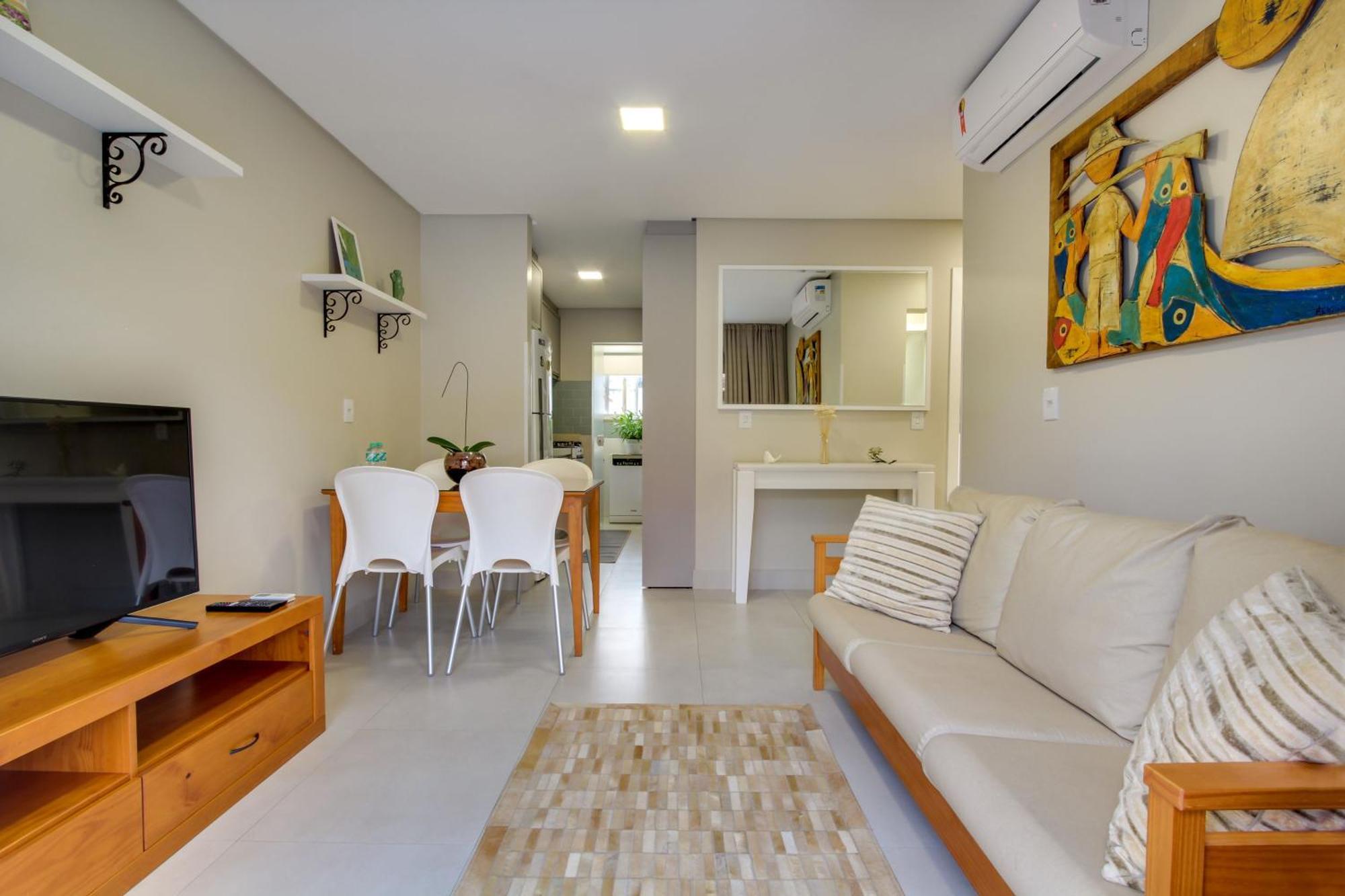 Residencial Casa Flora Apartment บอมบินญัส ภายนอก รูปภาพ