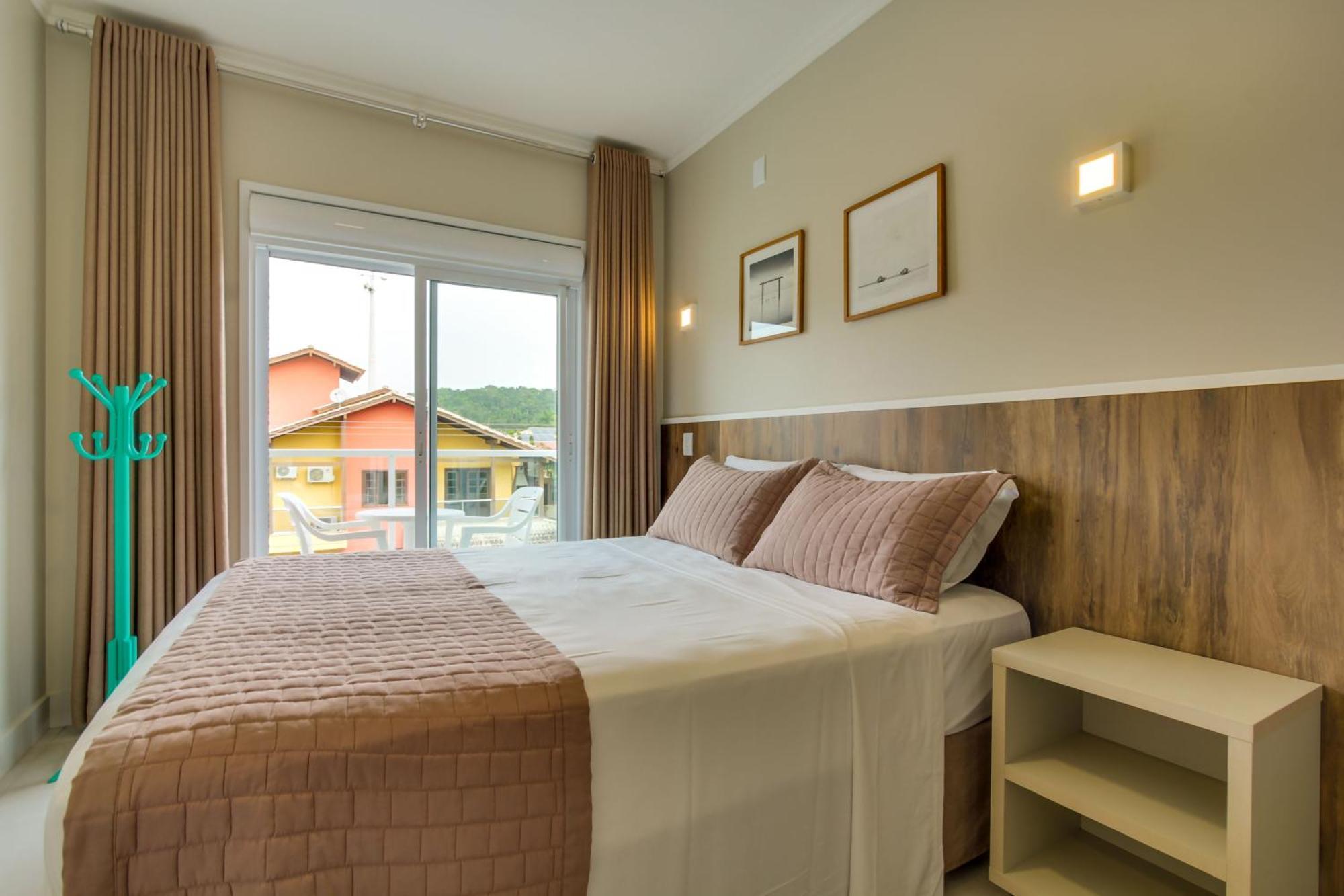Residencial Casa Flora Apartment บอมบินญัส ภายนอก รูปภาพ