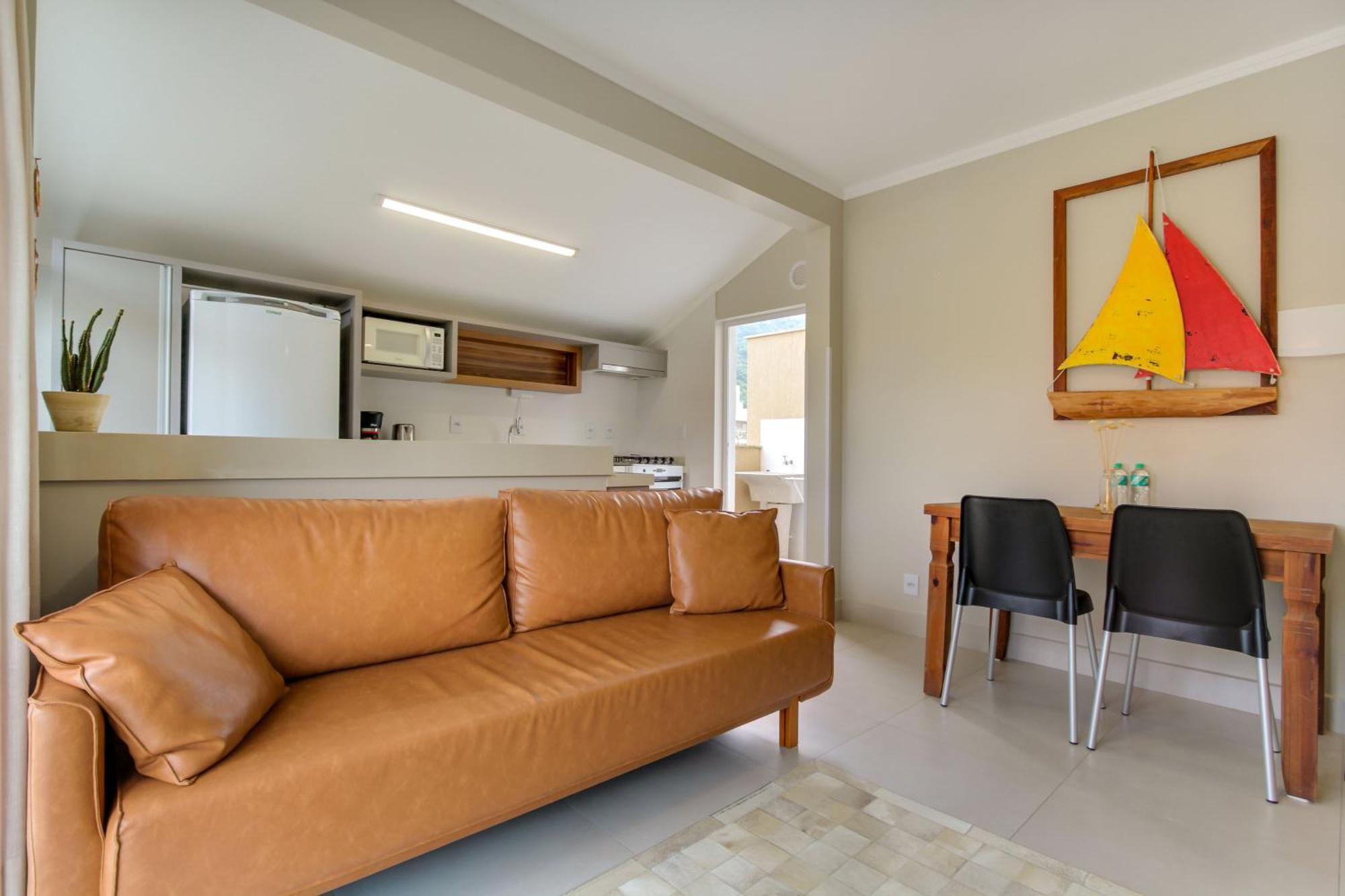 Residencial Casa Flora Apartment บอมบินญัส ภายนอก รูปภาพ