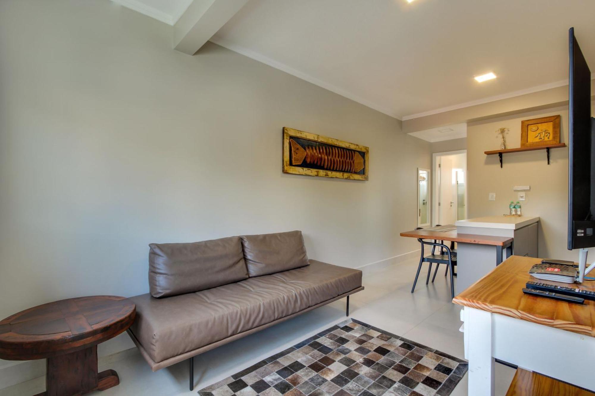 Residencial Casa Flora Apartment บอมบินญัส ภายนอก รูปภาพ