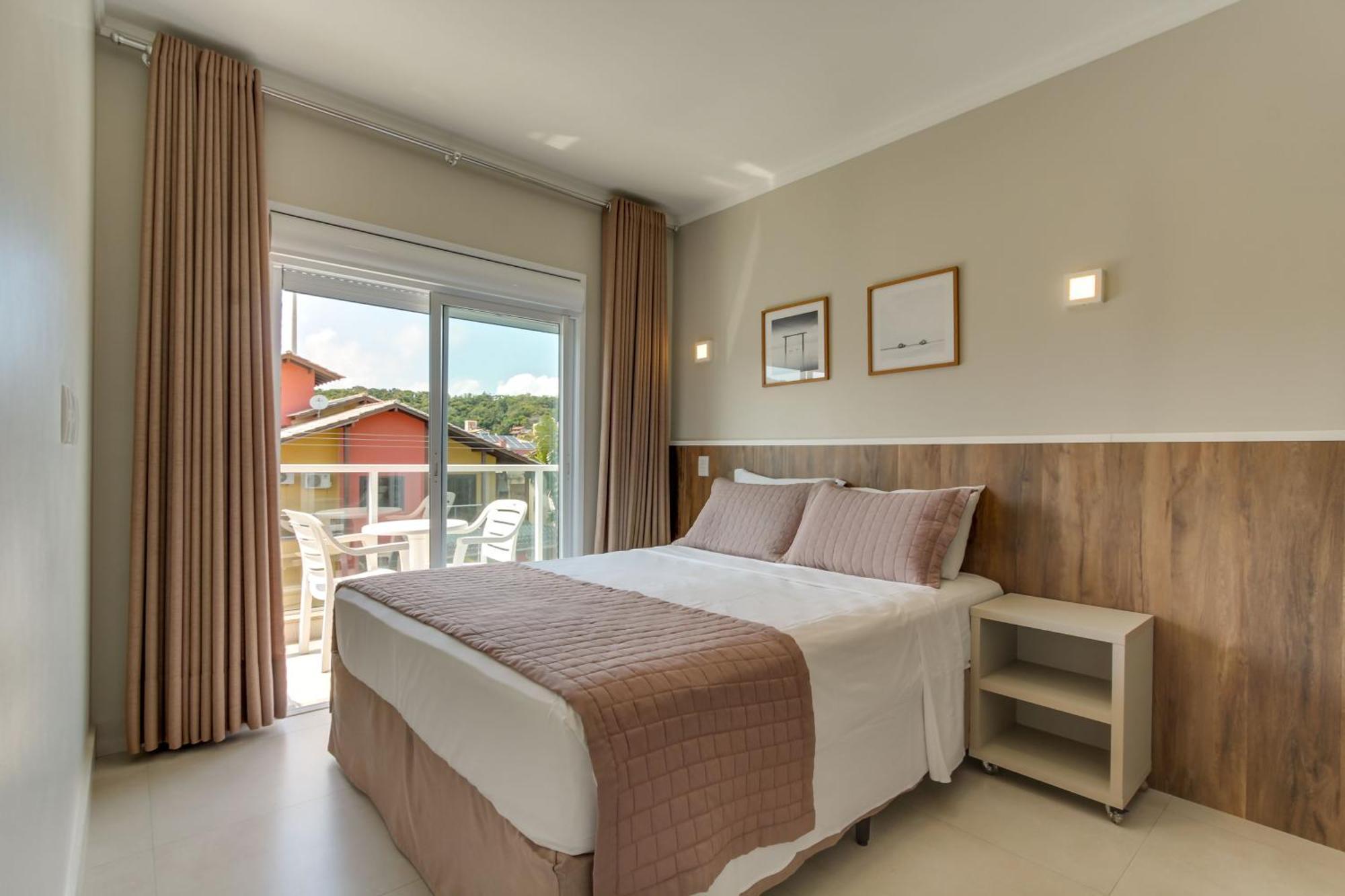 Residencial Casa Flora Apartment บอมบินญัส ภายนอก รูปภาพ